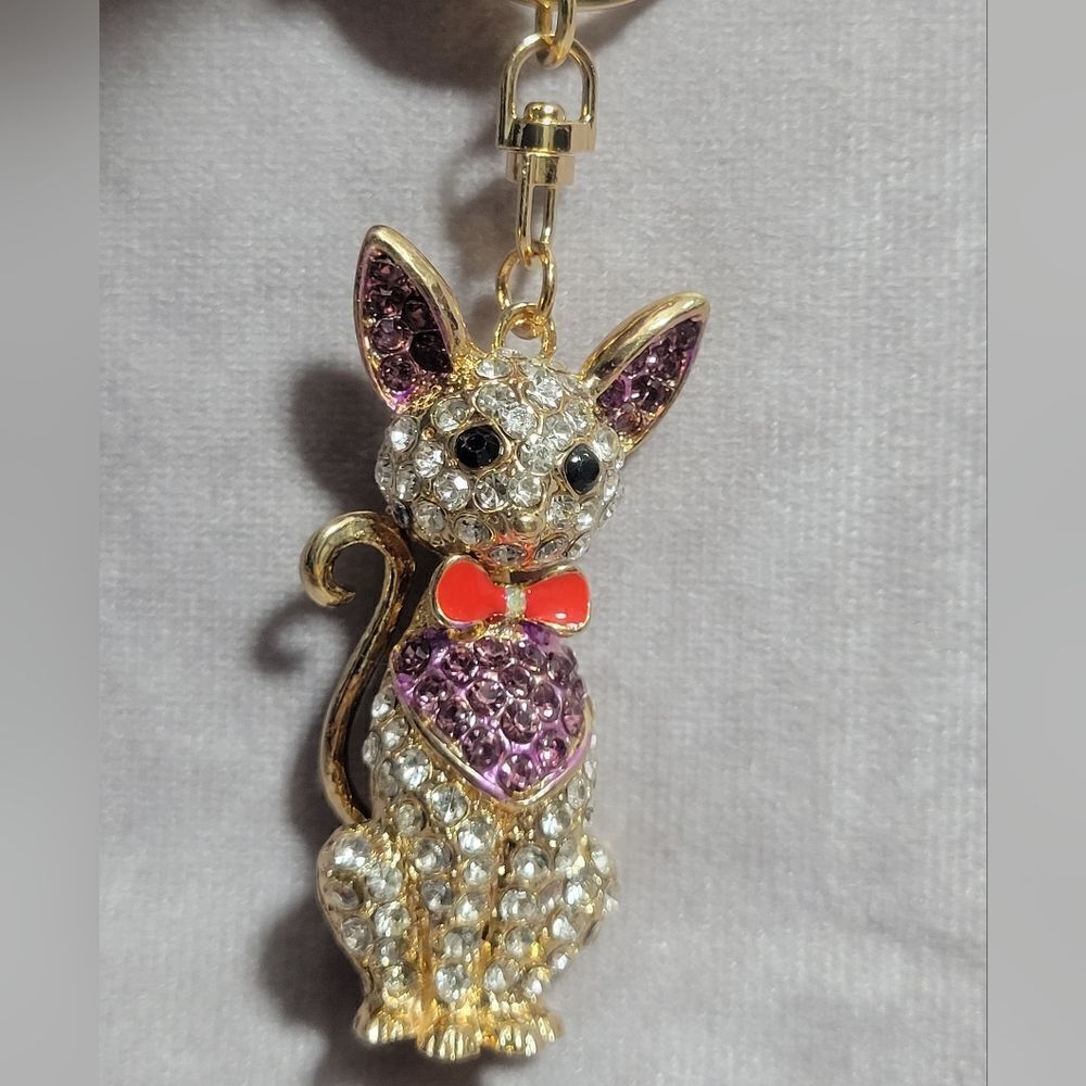 Austrian Crystal Cat Keychain - Picture 10 of 10